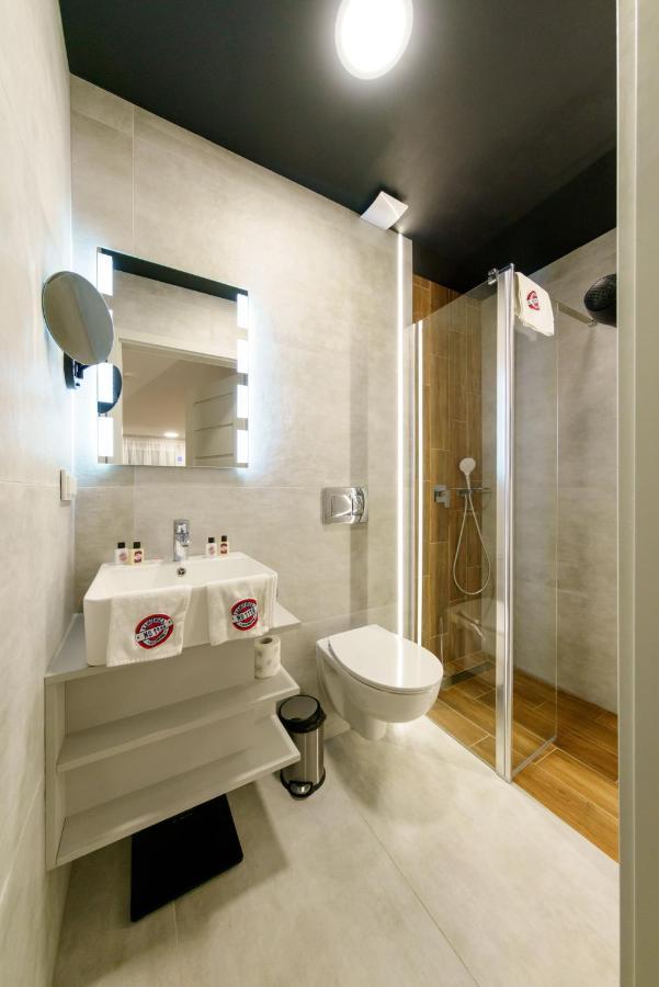 Kamienica No 111A Warsaw Airport Aparthotel Exterior foto